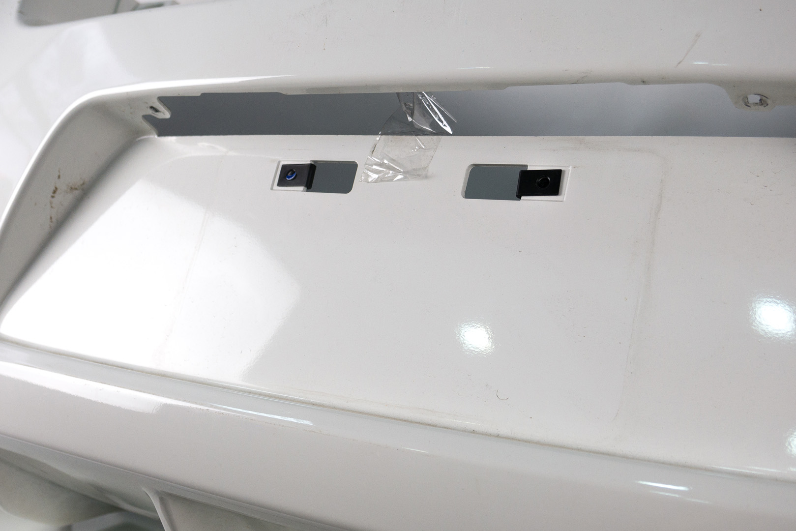 Бампер задний NISSAN LEAF 85022-3NF0H