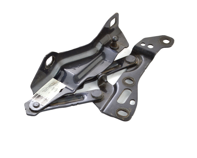 Петля капота левая TESLA MODEL X 1058041-00-B Петля капота левая TESLA MODEL X 1058041-00-B