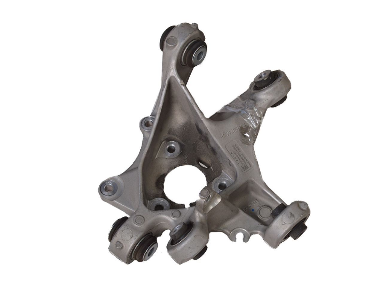 Кулак поворотный задний правый TESLA MODEL 3