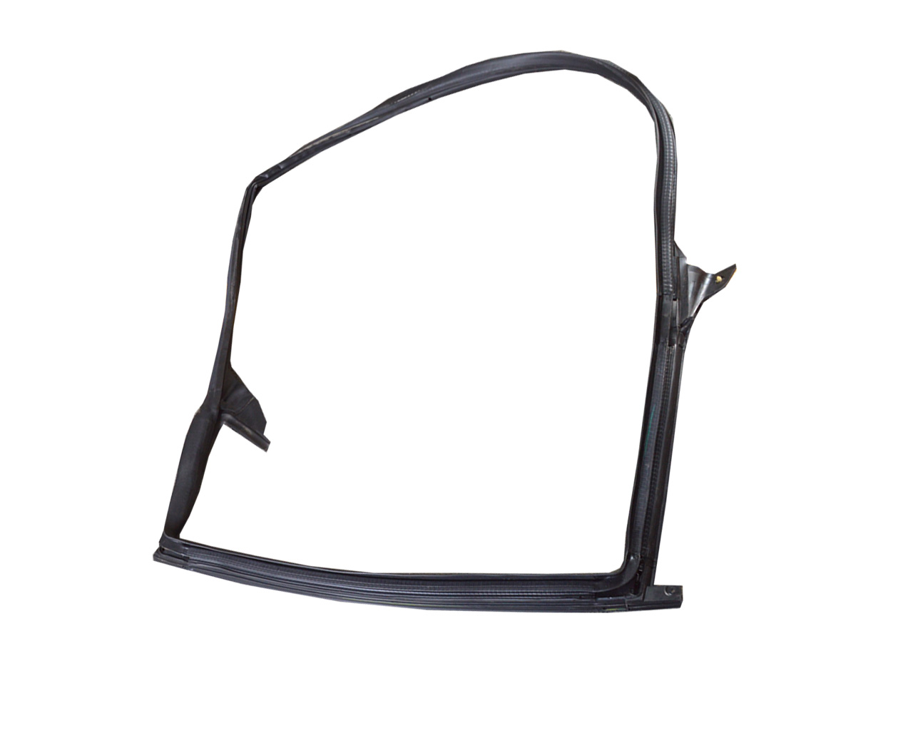 Уплотнитель  проема двери задний правый TESLA MODEL 3