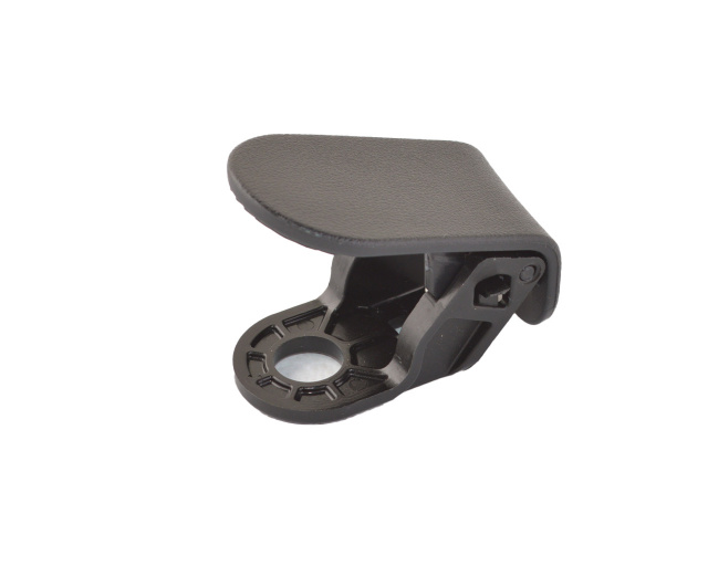 Заглушка левая крепления багажника переднего (корыто) TESLA MODEL 3