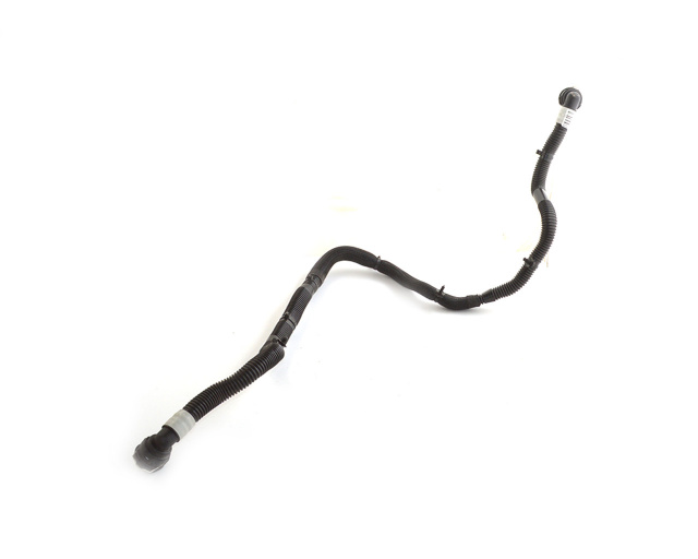 Патрубок трубопровода батарей TESLA MODEL 3