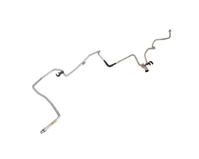 Трубка высокого давления кондиционера NISSAN LEAF 2011-2013 92440-3NA0A