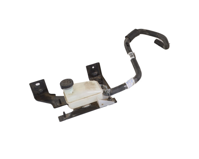 Бачок тормозной жидкости с кронштейном NISSAN LEAF 2011-2013 46090-3NA0B / 46092-3NA0A Бачок тормозной жидкости с кронштейном NISSAN LEAF 2011-2013 46090-3NA0B / 46092-3NA0A