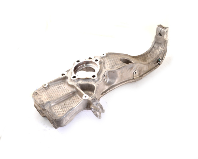 Кулак поворотный передний правый TESLA MODEL S,SR