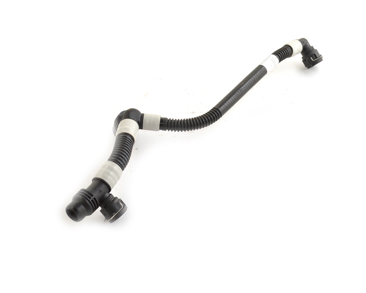 Патрубок трубопровода батарей (задний привод) TESLA MODEL 3