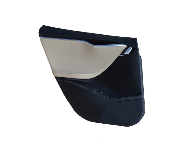 Обшивка задней левой двери (TAN) TESLA MODEL S,SR