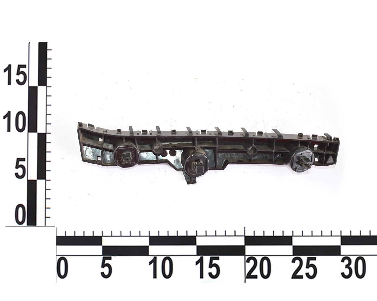 Кронштейн переднего бампера левый Nissan Leaf 2018