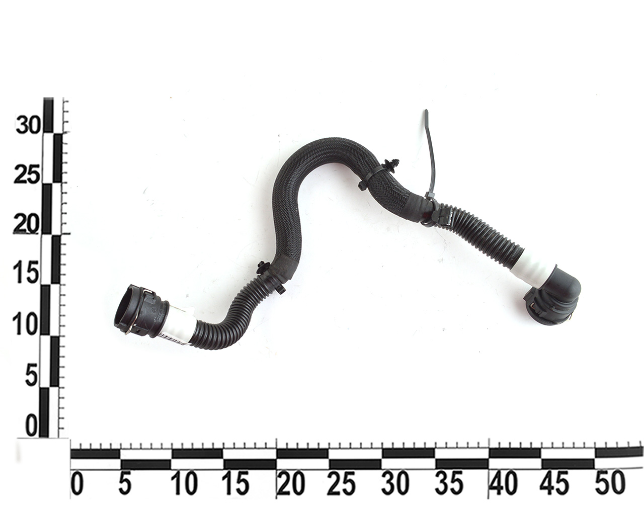 Патрубок трубопровода батарей TESLA MODEL 3
