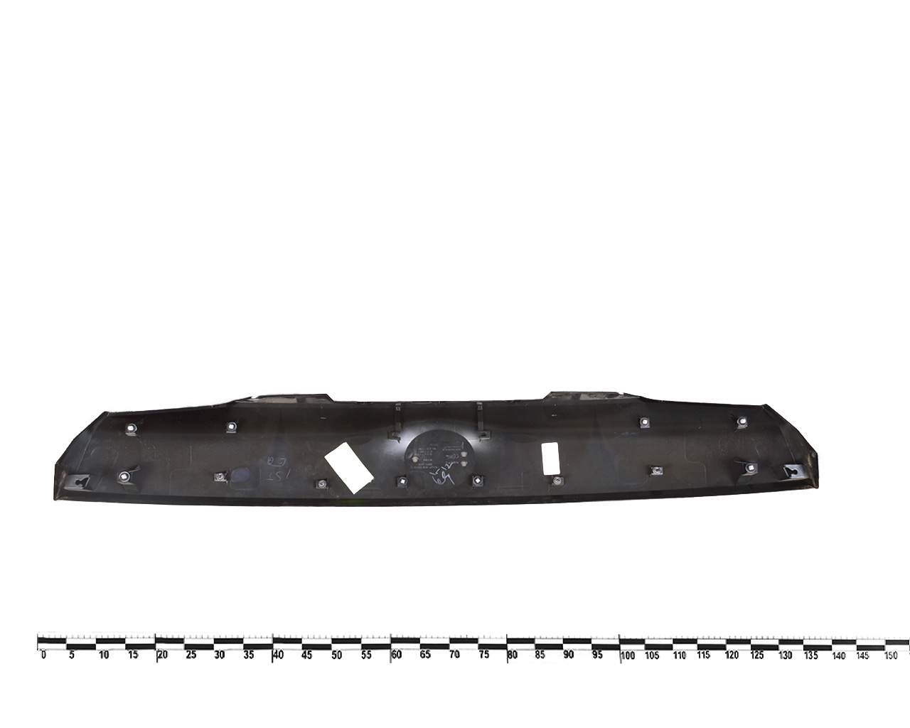 Накладка задней двери c эмблемой Nissan Leaf 2018