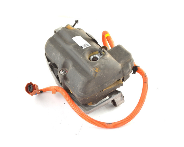 Компрессор кондиционера TESLA MODEL SR