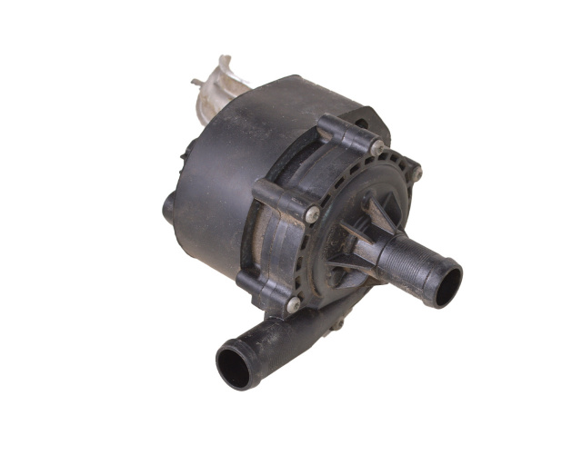 Насос системы охлаждения FWD ISO (94) с кронштейном TESLA MODEL X 1037328-00-G