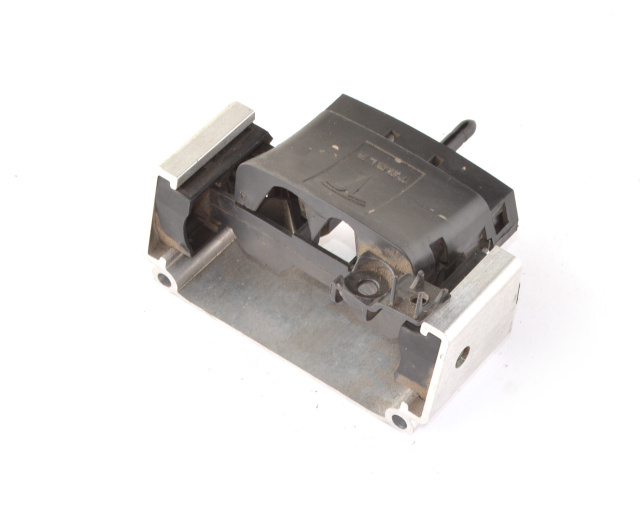 Обратная вилка батареи  TESLA MODEL SR