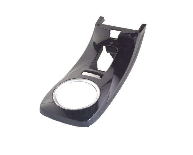 Накладка центральной консоли верхняя (под селектор) NISSAN LEAF (10-13) 96915-3NA0A