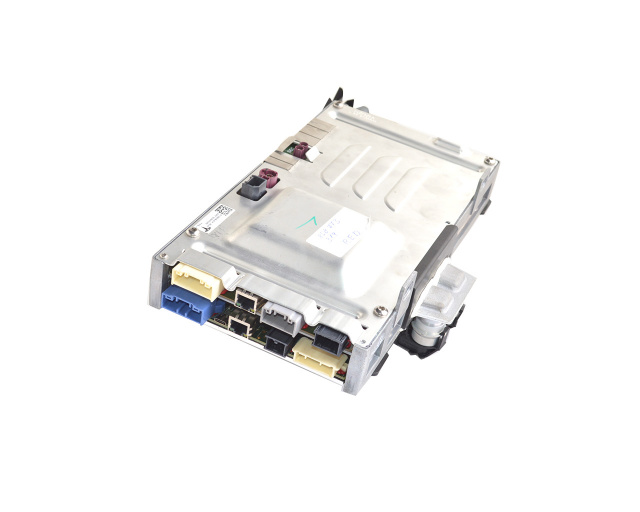 Компьютер автомобильный TESLA MODEL 3