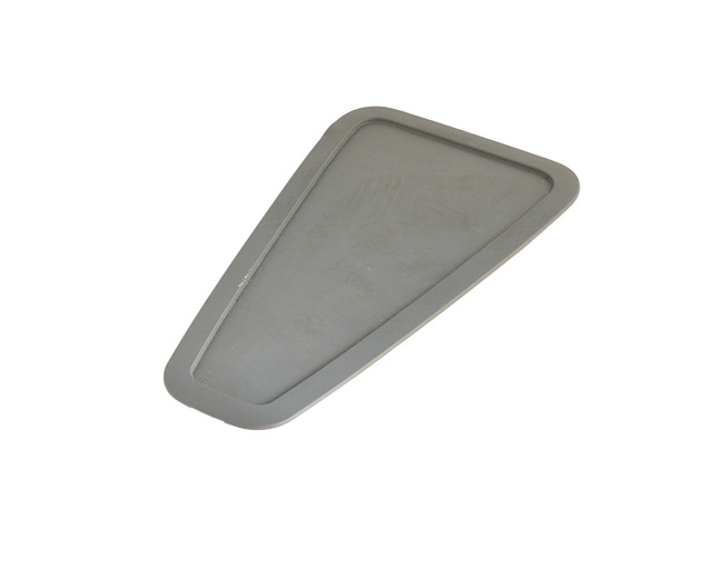 Крышка пола салона(над высоковольтным предохранителем) серая NISSAN LEAF