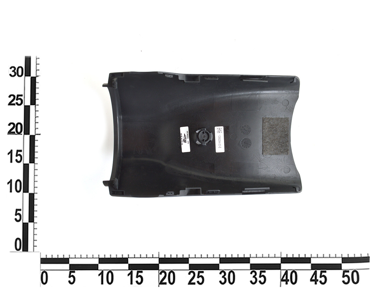 Накладка рулевой колонки нижняя TESLA MODEL 3