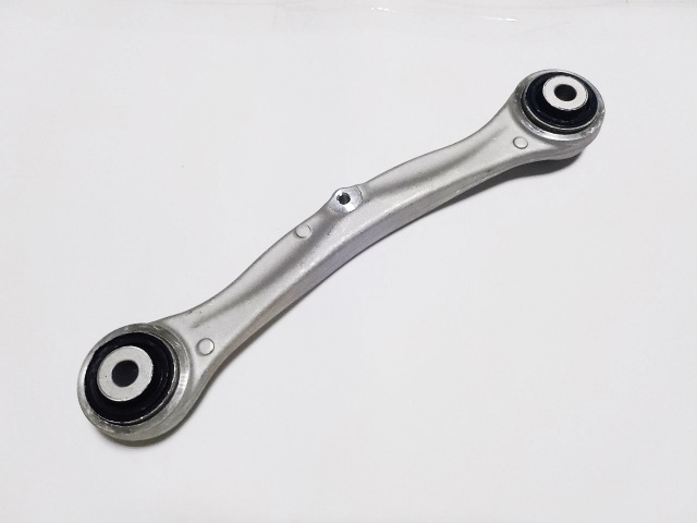 Рычаг поперечный задний под датчик TESLA MODEL S,SR 1027421-00-E