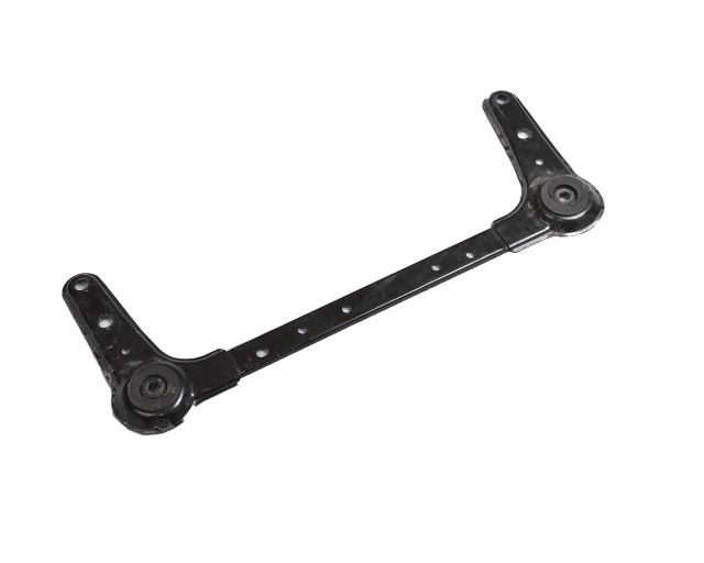 Распорка подрамника Nissan Leaf 2018