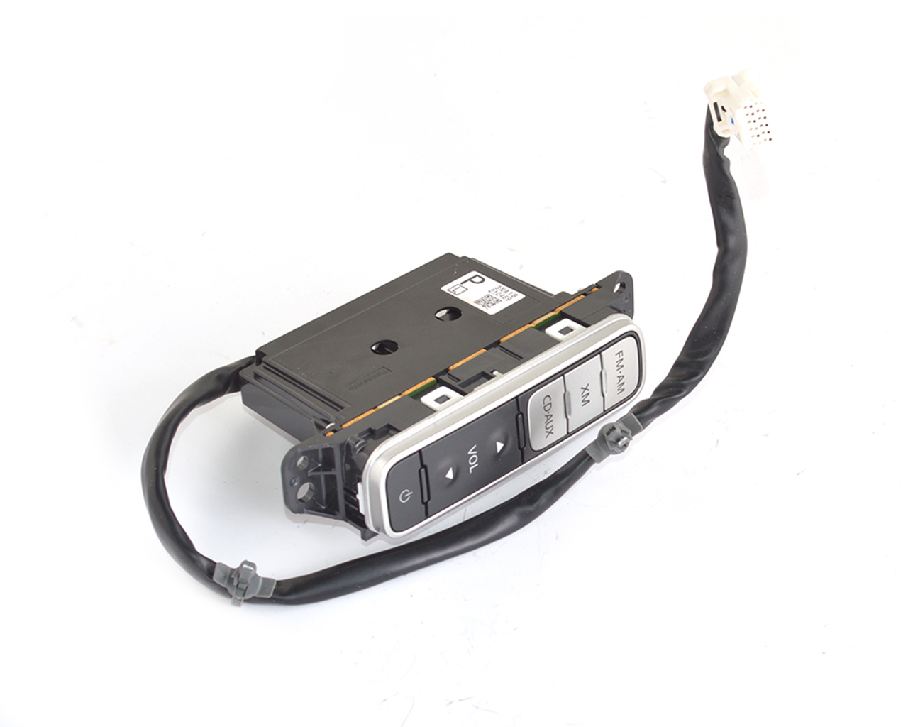 Кнопки управления магнитолой Nissan Leaf SV