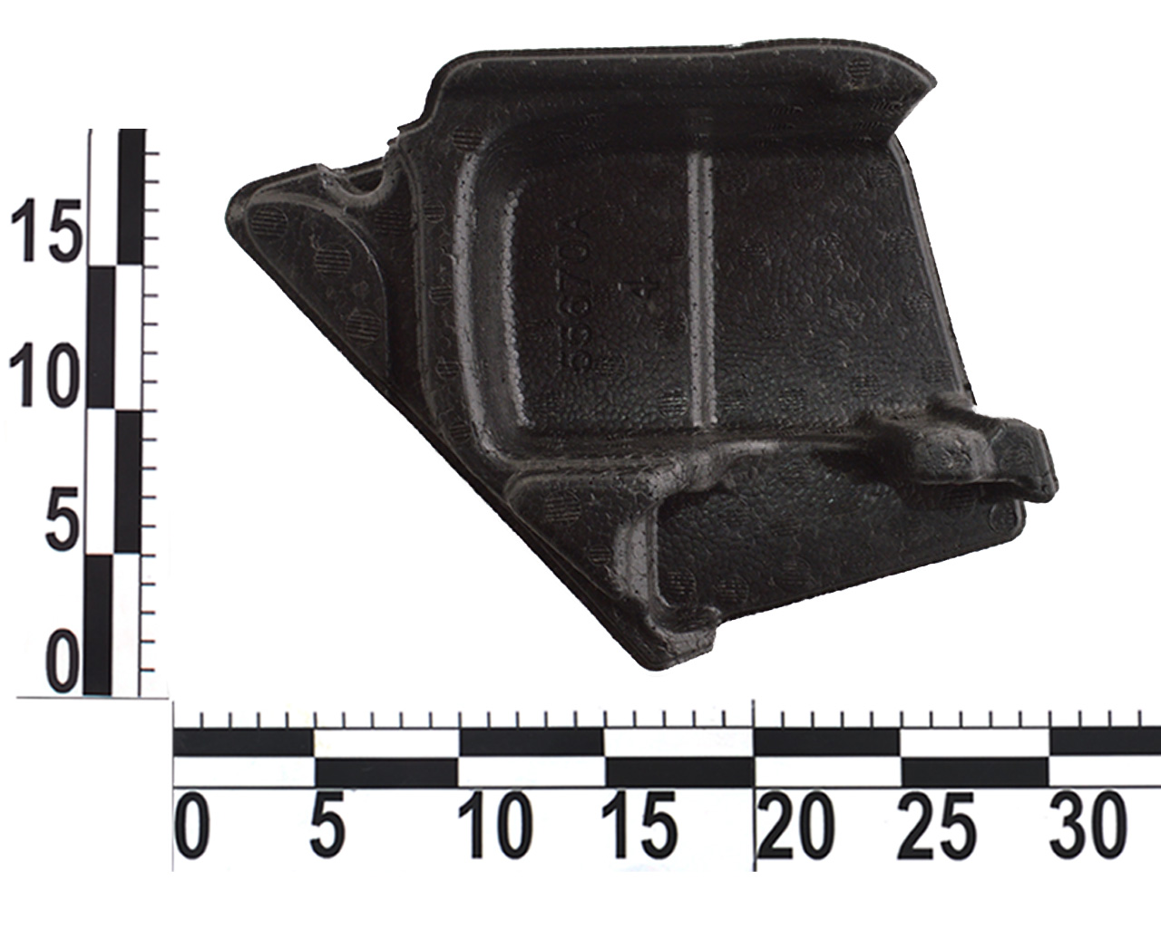 Крышка заднего сиденья левая TESLA MODEL 3 Крышка заднего сиденья левая TESLA MODEL 3