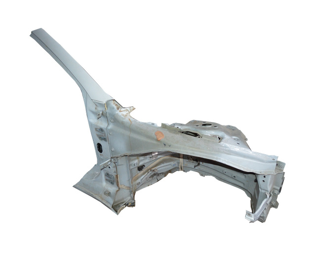 Четверть передняя правая (белая) TESLA MODEL 3