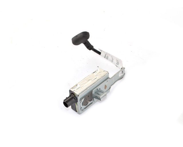 Антенный усилитель FM2 TESLA MODEL S, SR