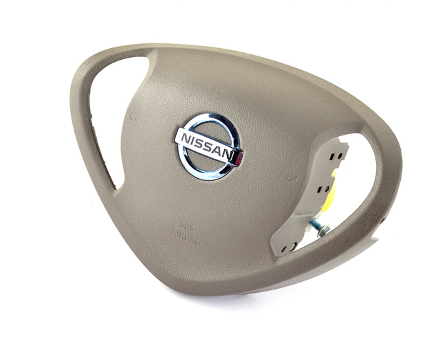 Подушка безопасности AIRBAG в руль водительская серая NISSAN LEAF Подушка безопасности AIRBAG в руль водительская серая NISSAN LEAF