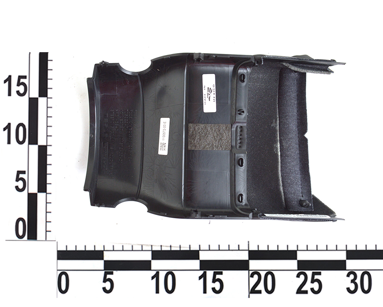 Накладка рулевой колонки верхняя TESLA MODEL 3