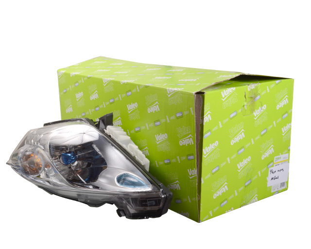 Фара передняя левая NISSAN LEAF