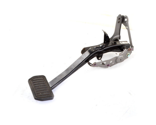 Педаль тормоза TESLA MODEL SR