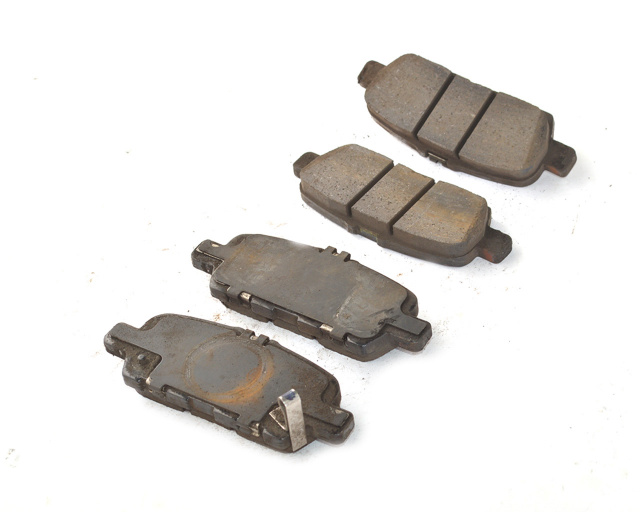 Колодки тормозные задние Nissan Leaf 2018