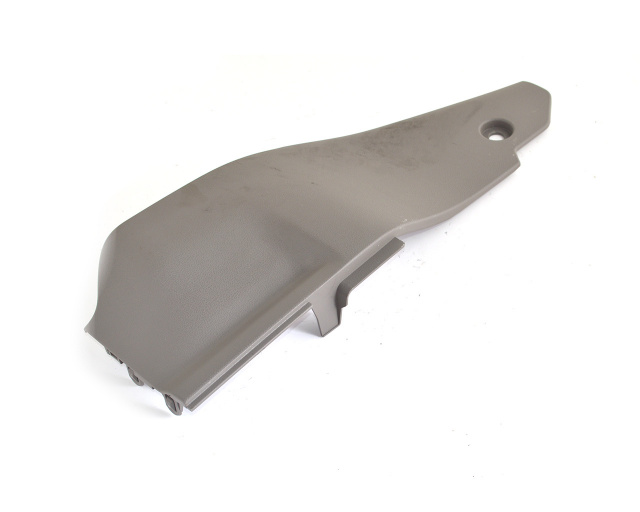 Накладка консоли боковая нижняя левая (серая) NISSAN LEAF