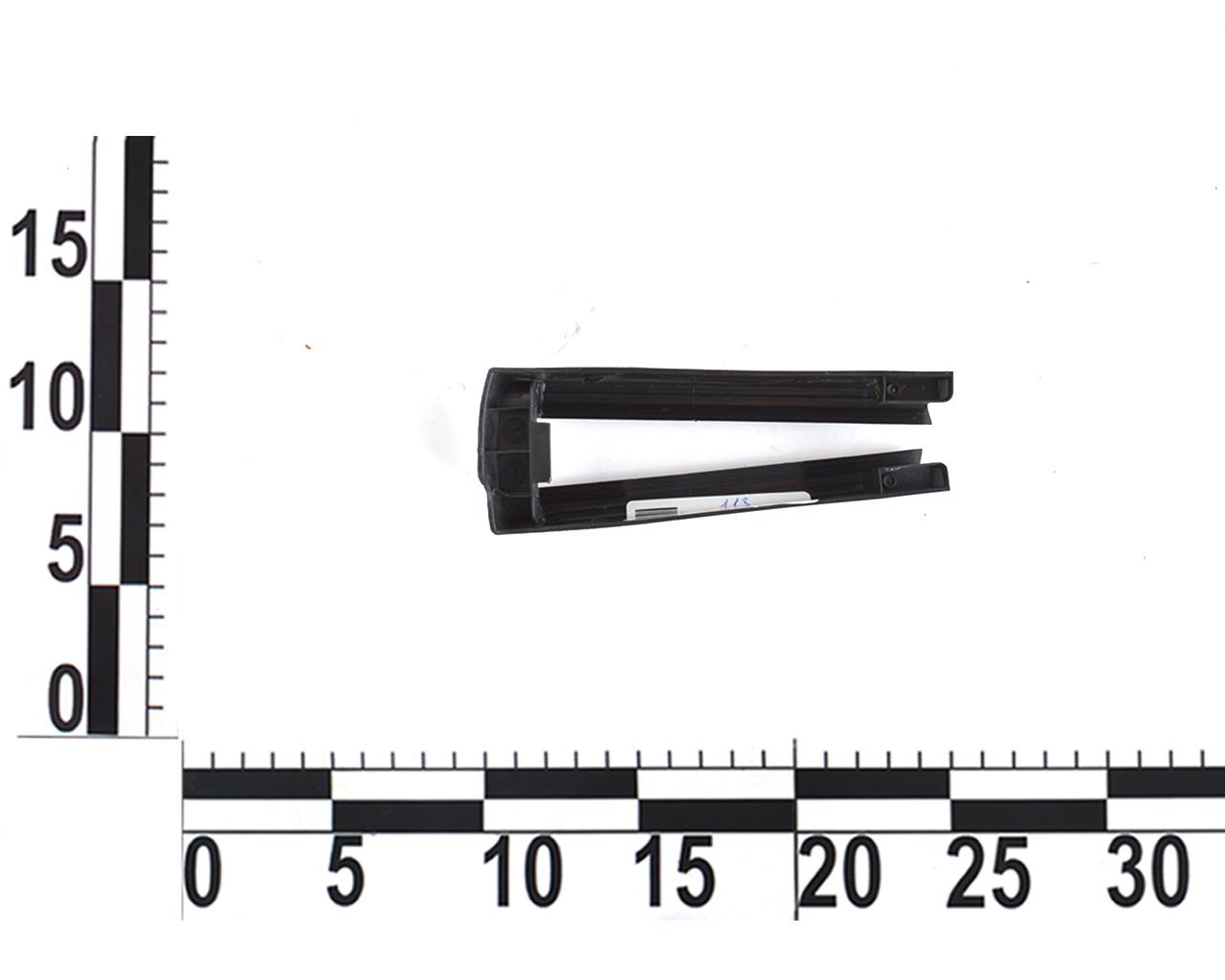 Крышка ползунка сиденья переднего левого TESLA MODEL 3