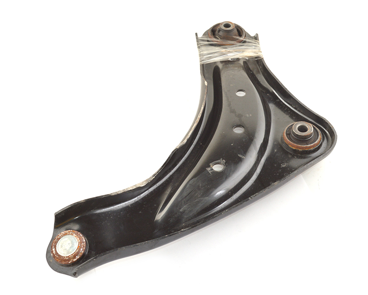 Рычаг левый передний Nissan Leaf 2018