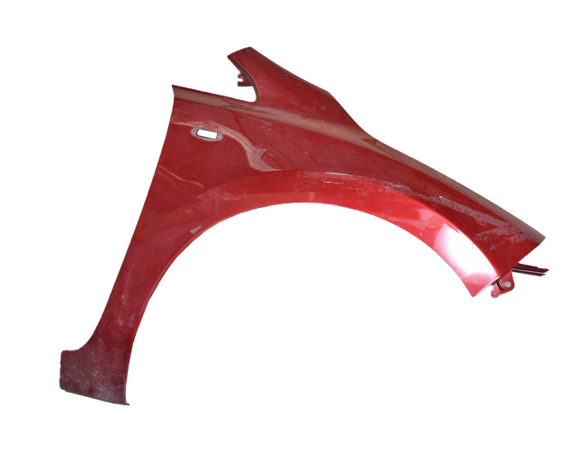 Крыло переднее правое (красное) NISSAN LEAF 2011-2012 FCA00-3NAMA