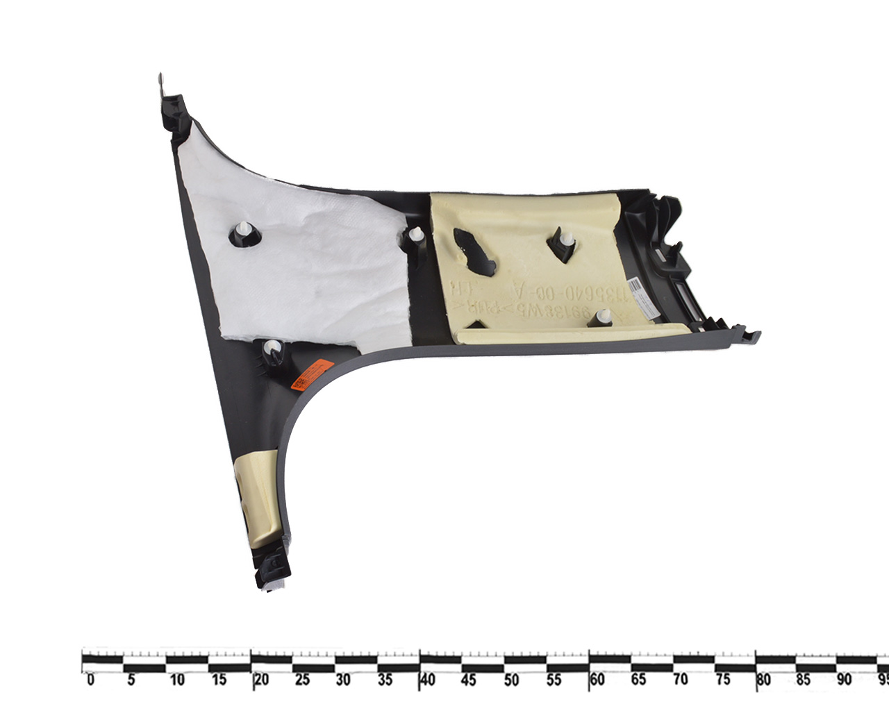 Накладка центральной стойки нижняя левая TESLA MODEL 3