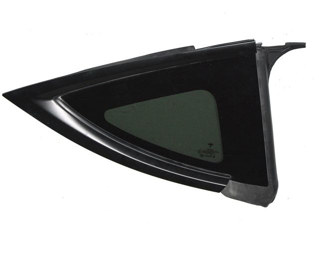 Стекло задней четверти правое TESLA MODEL Y 1600809-00-D 1673554-00-B