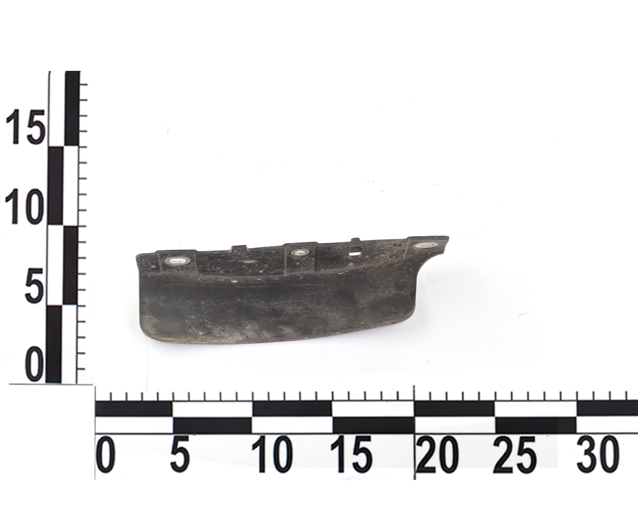 Шторка подкрылка переднего правая Nissan Leaf 2018