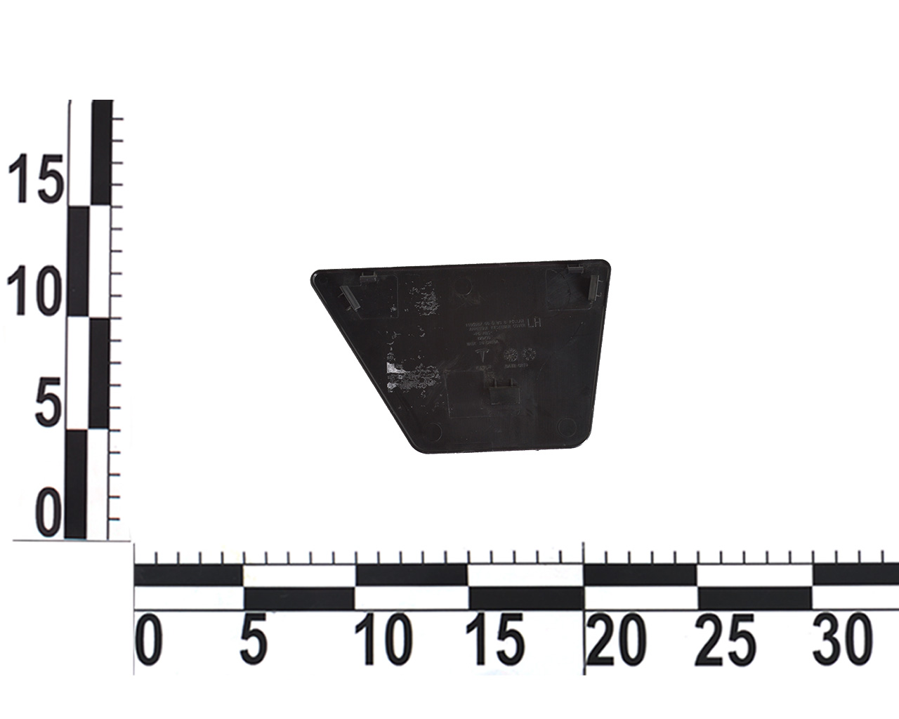 Накладка нижняя стойки левая наружная TESLA MODEL 3