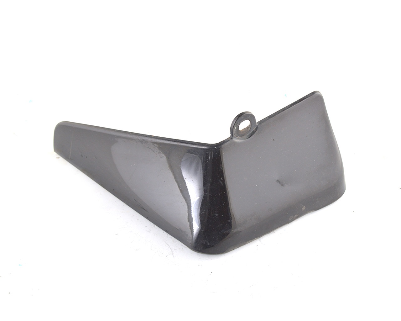 Брызговик задний левый (черный) NISSAN LEAF