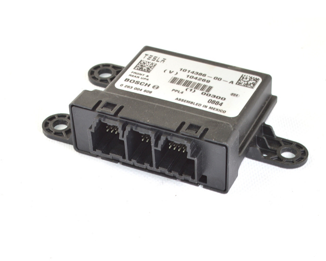 Блок управления (система PARK ASSIST) TESLA MODEL S