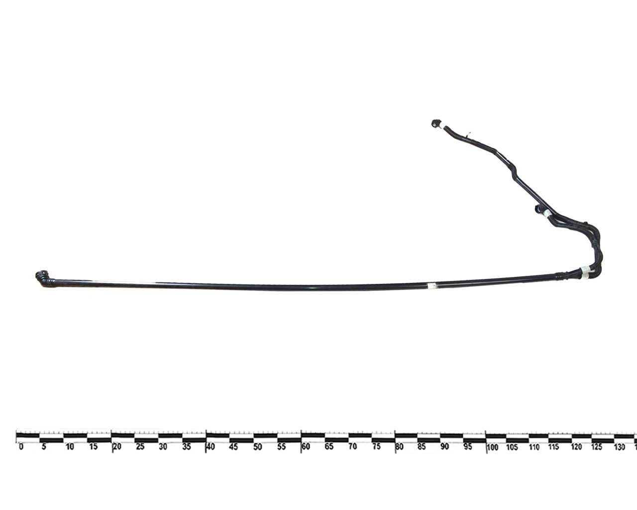 Патрубок трубопровода батарей левый TESLA MODEL 3