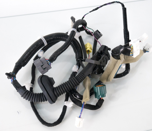 Жгут проводки двери перед лев NISSAN LEAF 24125-9RA1A