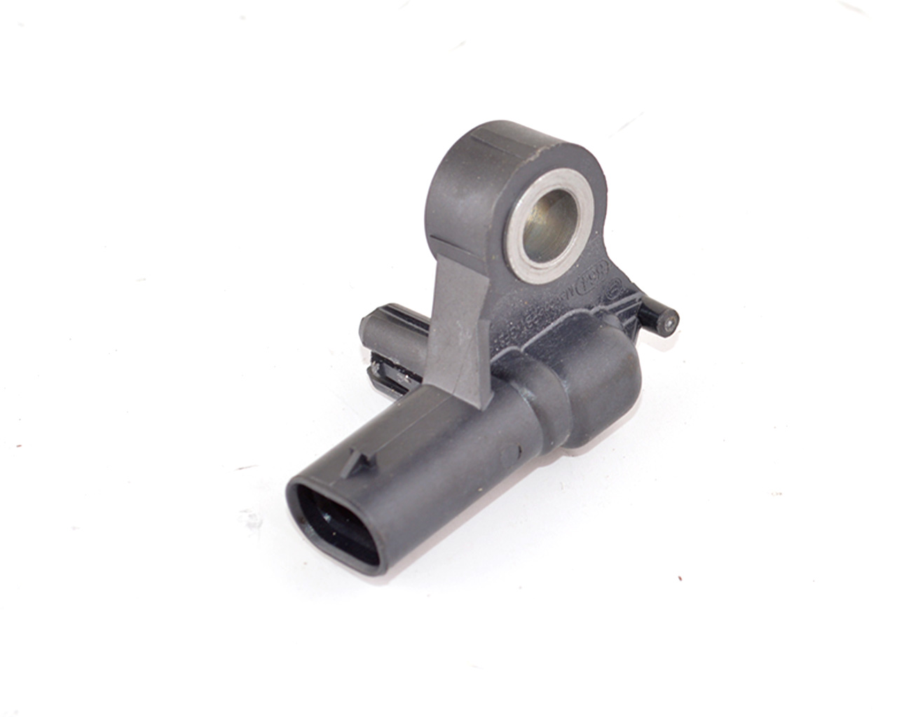 Датчик удара передний на усилителе TESLA MODEL 3