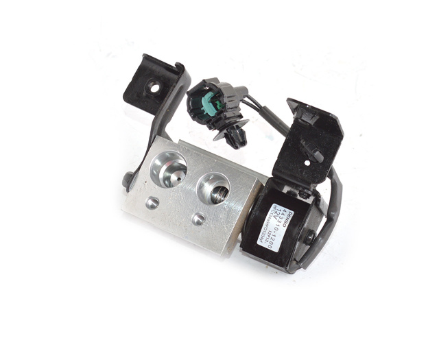 Трехсторонний клапан NISSAN LEAF