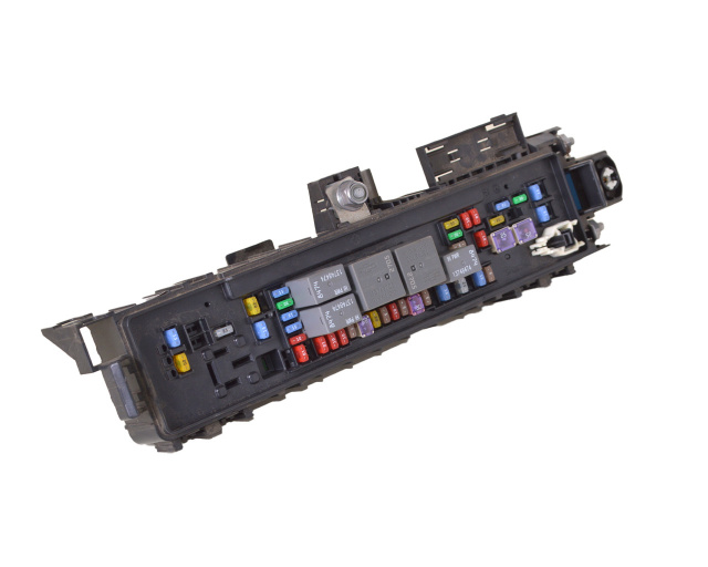 Блок предохранителей  Tesla model X 1094405-02-F/1094405-02-D