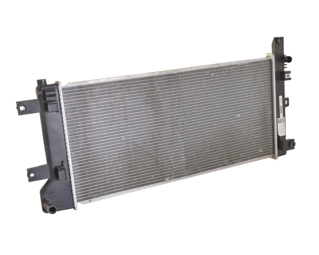 Радиатор охлаждения NISSAN LEAF 2018