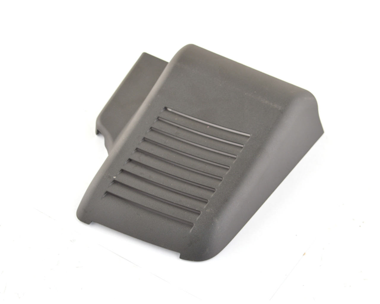 Крышка камеры слежения за разметкой (на лобовом стекле)