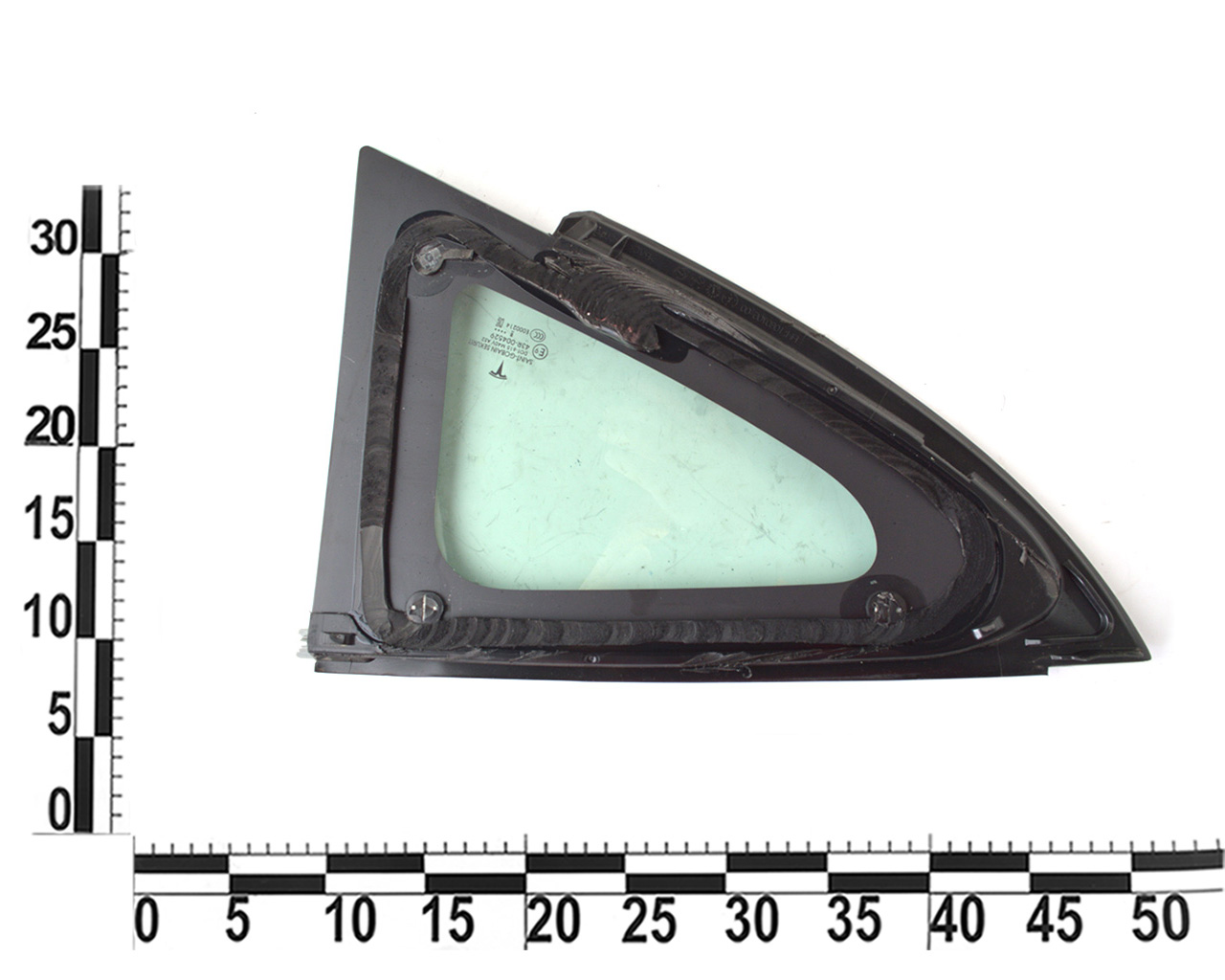 Стекло задней четверти левое TESLA MODEL 3